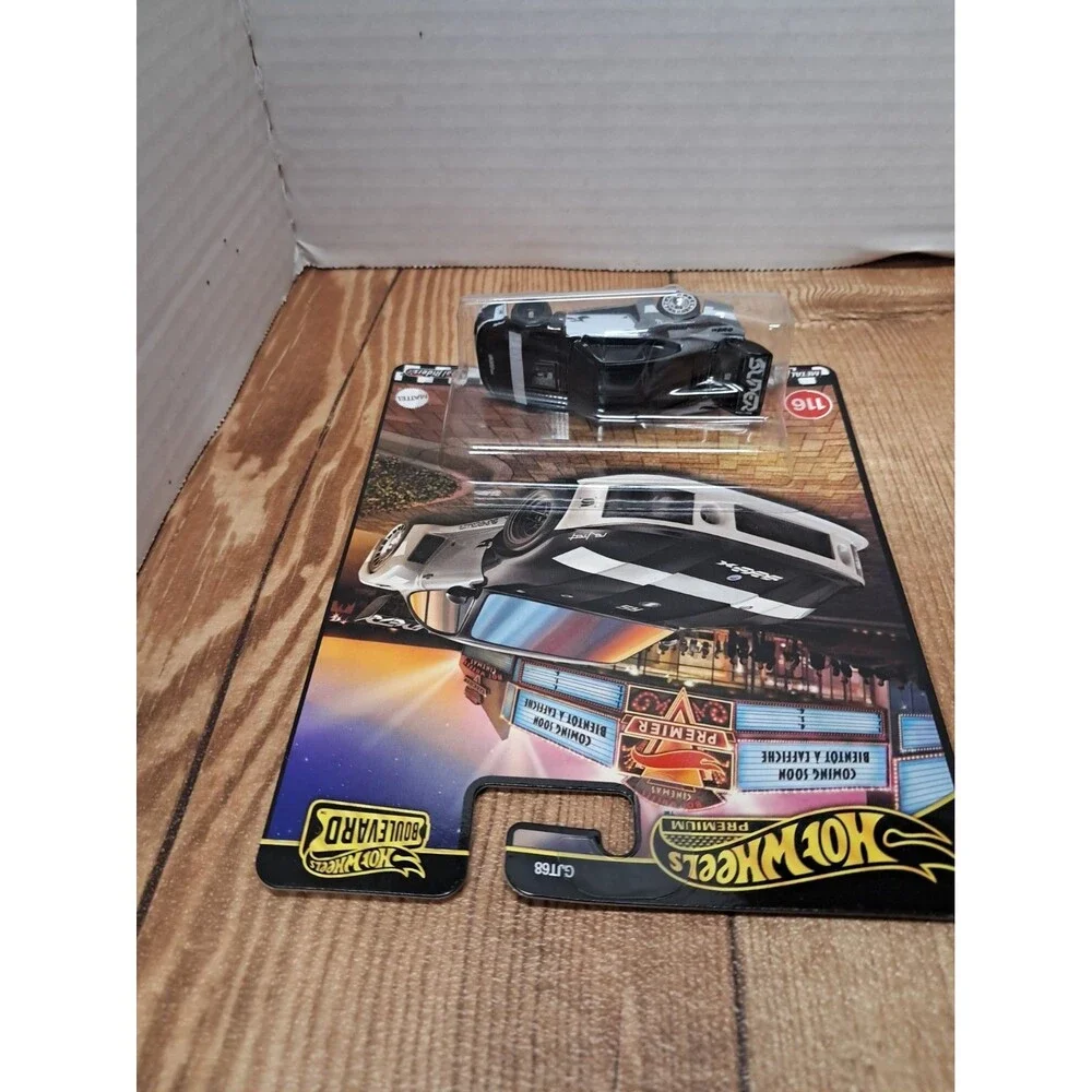 Hot Wheels Premium Boulevard #116 Porsche 935 (BBJBL17)